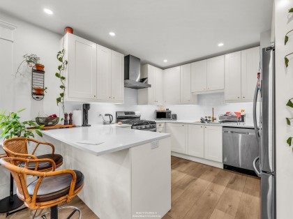 Photo 6 at 354 W 15th Avenue, Mount Pleasant VW, Vancouver West