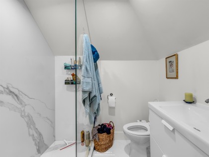 Photo 17 at 354 W 15th Avenue, Mount Pleasant VW, Vancouver West