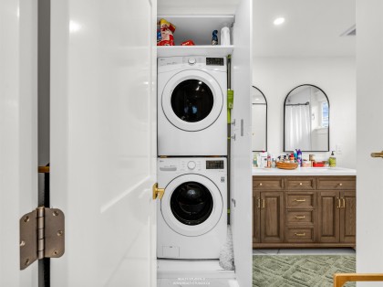 Photo 10 at 354 W 15th Avenue, Mount Pleasant VW, Vancouver West