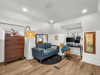 Photo 14 at 354 W 15th Avenue, Mount Pleasant VW, Vancouver West