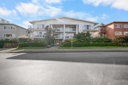 Photo 1 at 202 - 1066 W 13th Avenue, Fairview VW, Vancouver West