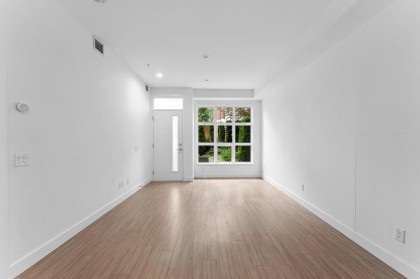 Photo 7 at 119 - 2060 Curling Road, Pemberton NV, North Vancouver