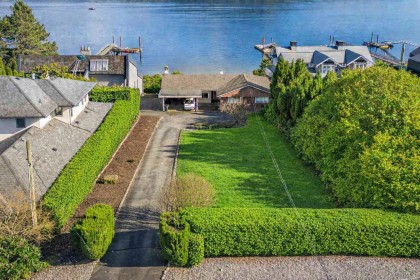 Photo 2 at 450 Beachview Drive, Dollarton, North Vancouver