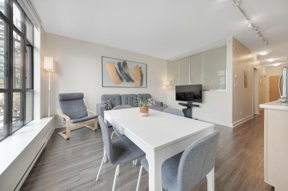 Photo 10 at 307 - 1249 Granville Street, Downtown VW, Vancouver West