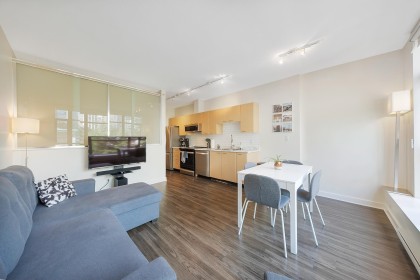 Photo 8 at 307 - 1249 Granville Street, Downtown VW, Vancouver West