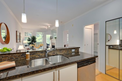 Photo 11 at 304 - 1388 Nelson Street, West End VW, Vancouver West