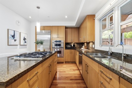 Photo 13 at 5 - 2555 Skilift Road, Chelsea Park, West Vancouver