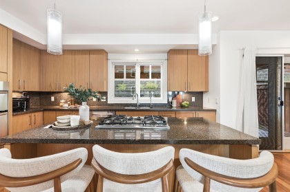 Photo 12 at 5 - 2555 Skilift Road, Chelsea Park, West Vancouver