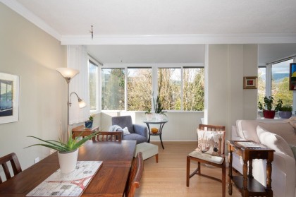Photo 7 at 505 - 1425 Esquimalt Avenue, Ambleside, West Vancouver