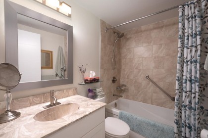 Photo 24 at 505 - 1425 Esquimalt Avenue, Ambleside, West Vancouver