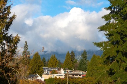 Photo 11 at 505 - 1425 Esquimalt Avenue, Ambleside, West Vancouver