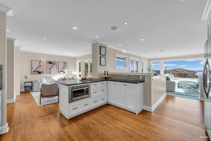 Photo 17 at 1460 Nelson Avenue, Ambleside, West Vancouver