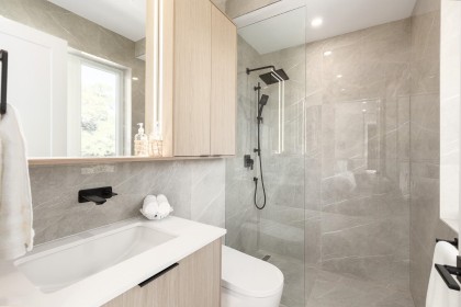 Photo 12 at 1 - 3536 W 14th Avenue, Kitsilano, Vancouver West