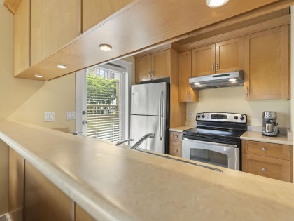 Photo 18 at 103 - 1100 W 7th Avenue, Fairview VW, Vancouver West