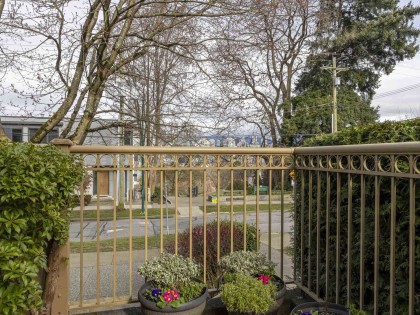 Photo 8 at 103 - 1100 W 7th Avenue, Fairview VW, Vancouver West