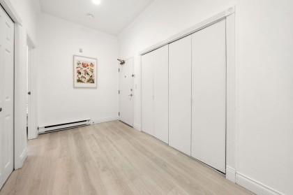 Photo 2 at 101 - 2408 Haywood Avenue, Dundarave, West Vancouver