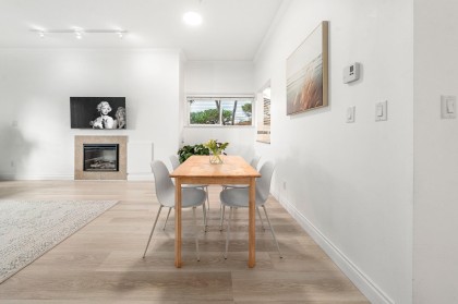 Photo 3 at 101 - 2408 Haywood Avenue, Dundarave, West Vancouver