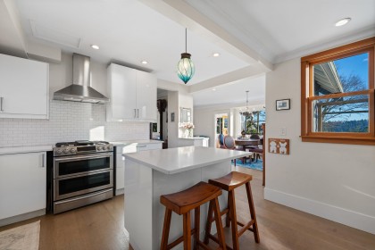 Photo 8 at 1073 Clyde Avenue, Sentinel Hill, West Vancouver