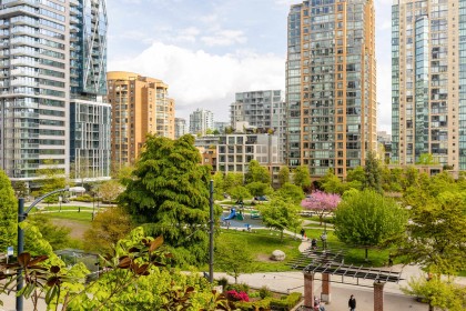 Photo 24 at 1202 - 1188 Richards Street, Yaletown, Vancouver West