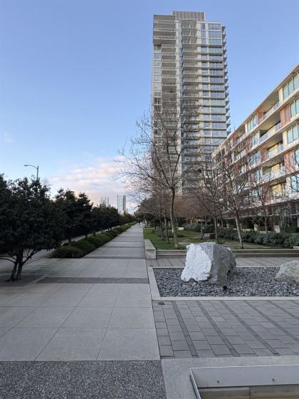 Photo 2 at 2005 - 8131 Nunavut Lane, Marpole, Vancouver West