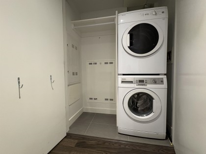 Photo 6 at 2005 - 8131 Nunavut Lane, Marpole, Vancouver West