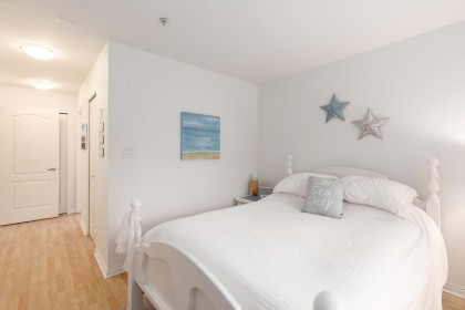 Photo 13 at 504 - 2059 Chesterfield Avenue, Central Lonsdale, North Vancouver
