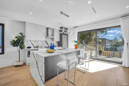 Photo 7 at 1 - 1722 W 68th Avenue, S.W. Marine, Vancouver West