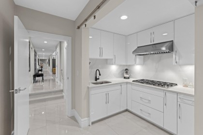 Photo 11 at 1130 Eyremount Drive, British Properties, West Vancouver