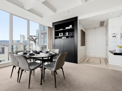 Photo 2 at 4302 - 1408 Strathmore Mews, Yaletown, Vancouver West