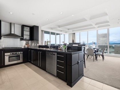 Photo 6 at 4302 - 1408 Strathmore Mews, Yaletown, Vancouver West