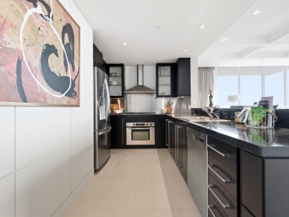 Photo 7 at 4302 - 1408 Strathmore Mews, Yaletown, Vancouver West