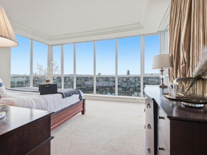 Photo 10 at 4302 - 1408 Strathmore Mews, Yaletown, Vancouver West