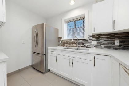 Photo 28 at 1911 Deep Cove Road, Deep Cove, North Vancouver