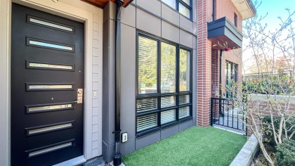 Photo 2 at 27 - 388 W 64th Avenue, Marpole, Vancouver West
