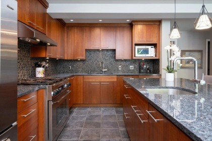 Photo 4 at 2864 Bushnell Place, Westlynn Terrace, North Vancouver