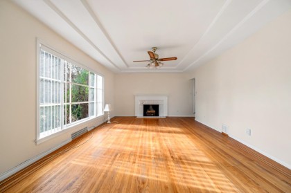 Photo 3 at 1441 W 49th Avenue, South Granville, Vancouver West