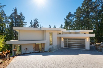 Photo 3 at 4437 Piccadilly North, Caulfeild, West Vancouver