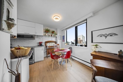 Photo 10 at 301 - 1330 Harwood Street, West End VW, Vancouver West