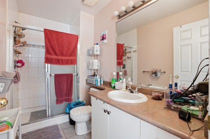 Photo 12 at B - 403 Alder Street, Lower Lonsdale, North Vancouver