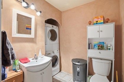 Photo 11 at B - 403 Alder Street, Lower Lonsdale, North Vancouver