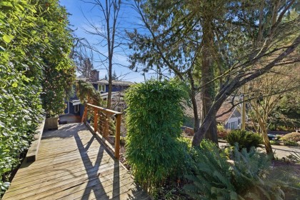 Photo 4 at 145 E Kensington Road, Upper Lonsdale, North Vancouver