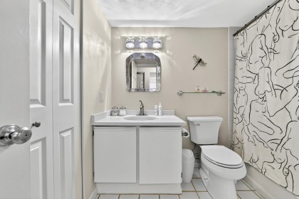 Photo 16 at 104 - 1551 W 11th Avenue, Fairview VW, Vancouver West