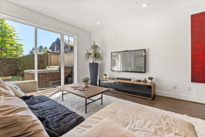 Photo 6 at 41 - 3639 Aldercrest Drive, Roche Point, North Vancouver