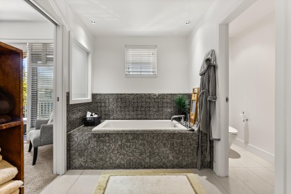 Photo 24 at 41 - 3639 Aldercrest Drive, Roche Point, North Vancouver