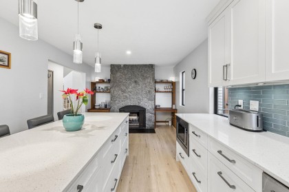 Photo 6 at 5709 Owl Court, Grouse Woods, North Vancouver