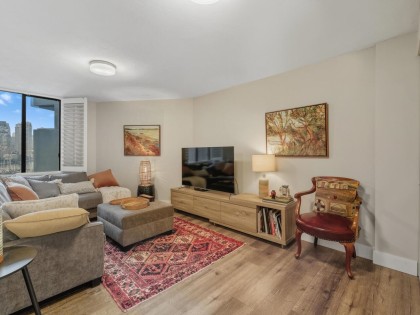 Photo 22 at 521 - 666 Leg In Boot Square, False Creek, Vancouver West