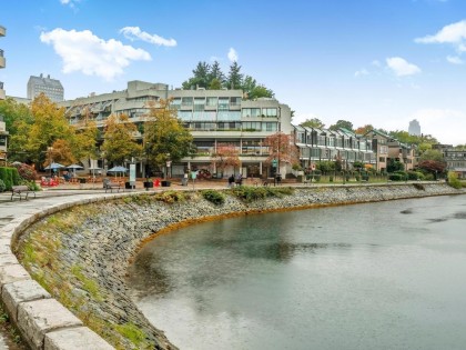 Photo 36 at 521 - 666 Leg In Boot Square, False Creek, Vancouver West