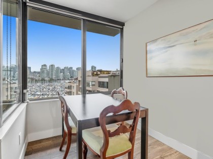 Photo 15 at 521 - 666 Leg In Boot Square, False Creek, Vancouver West