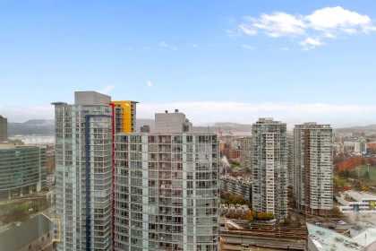 Photo 3 at 3108 - 111 W Georgia Street, Downtown VW, Vancouver West