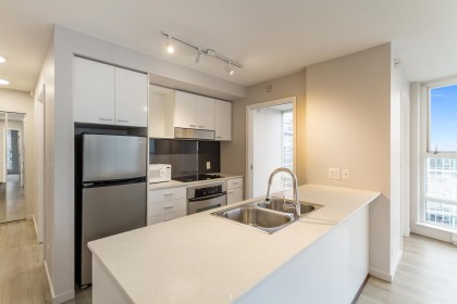 Photo 9 at 3108 - 111 W Georgia Street, Downtown VW, Vancouver West